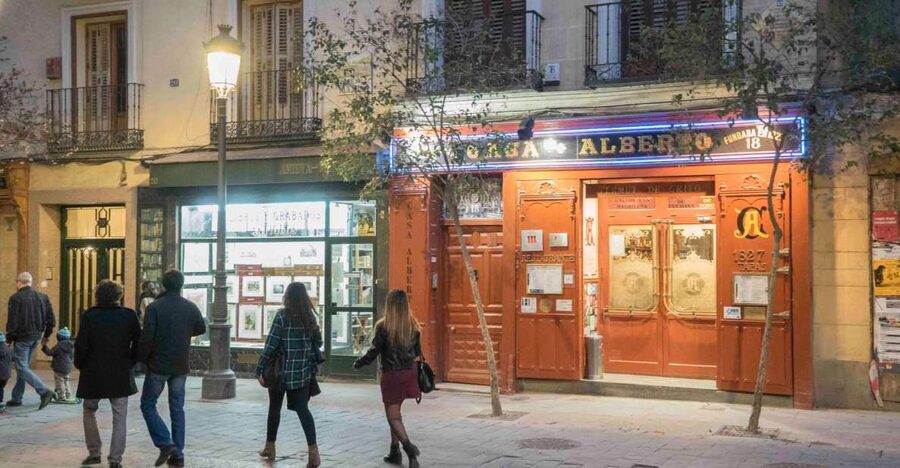 2.5-Hour Evening Tapas Tour through Madrid - The €30 food and drink fund needs attention