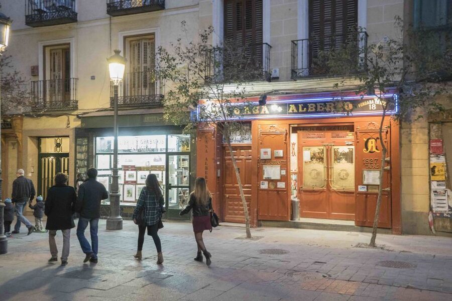2.5-Hour Evening Tapas Tour through Madrid - How filling is the evening?