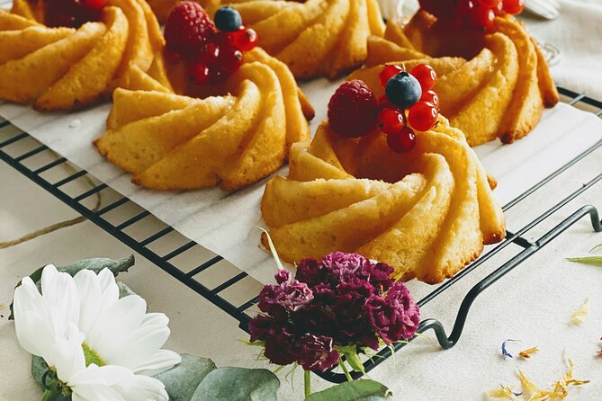 2-Hour Patisserie Experience for Dessert Lovers - The practical rhythm of the two-hour walk