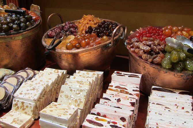 2-Hour Patisserie Experience for Dessert Lovers - Puerta del Sol and a once-a-year royal sweet