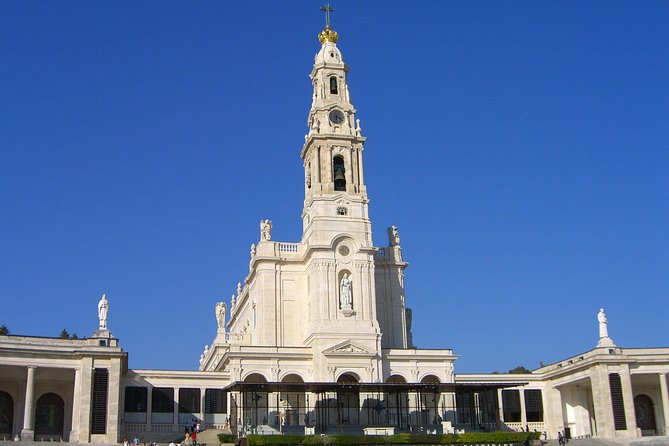 4 day Portugal & Fatima escorted tour from Madrid - What the coach format adds, and what it asks of you