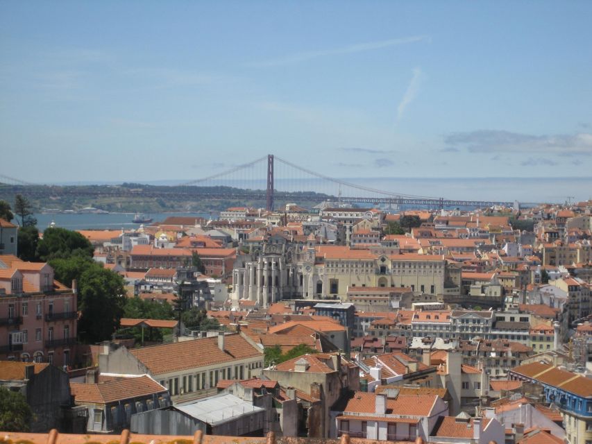 4-Day Portugal Tour from Madrid: Lisbon and Fatima - Arriving in Lisbon at Hotel Lutecia