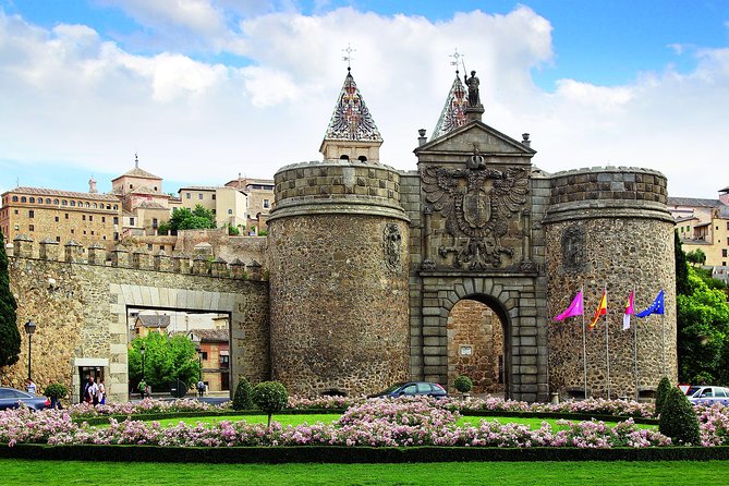 8-Day Spain Tour: Cordoba, Seville, Granada and Toledo from Madrid - A free day lets Granada breathe