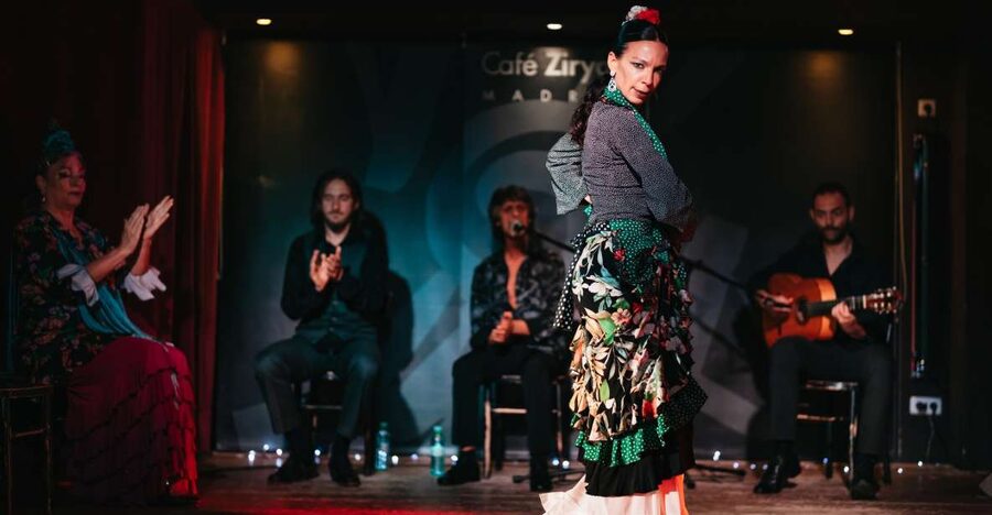 "Algarabía": Flamenco Show at Café Ziryab. Madrid - Why the front seats matter