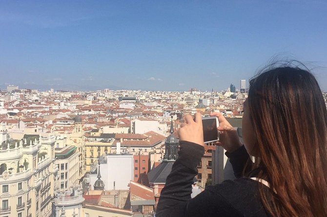 Architecture tour Gran Vía from its best rooftops 20thC - Is the $216.62 price worth it?