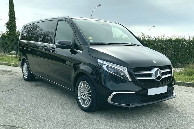 Arrival Transfer from Madrid Airport MAD to Madrid in Private Van - Key points at a glance