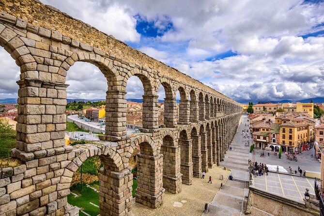 Avila and Segovia private day trip with hotel pick up from Madrid - Walking Segovia’s old town