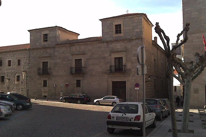 Ávila Walking Tour - What the private format is really worth