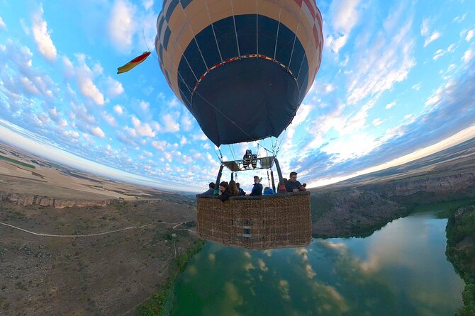 Balloon ride in Segovia with optional transportation from Madrid - Key points to know before booking