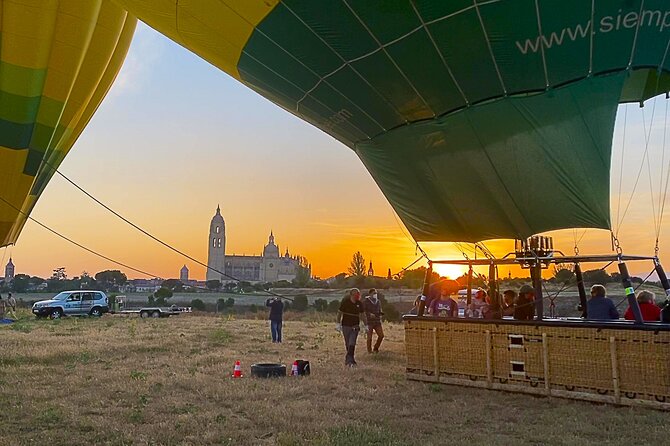 Balloon ride in Segovia with optional transportation from Madrid - Is $297.85 a fair price?