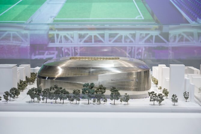 Bernabeu Stadium & Real Madrid Museum Guided Tour - Dressing rooms, benches, and the pitch-level areas