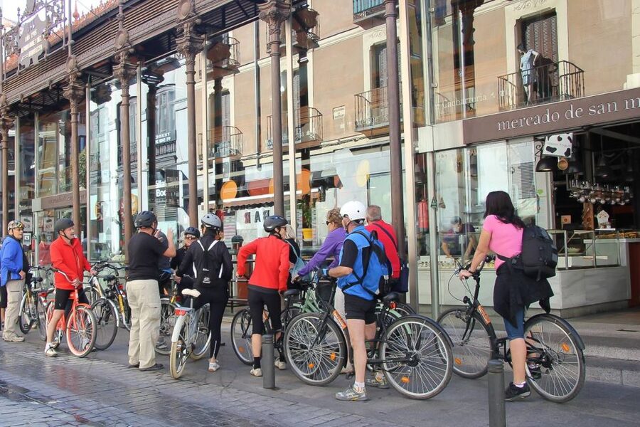 Best of Madrid: 3-Hour Guided Bike Tour in Small Groups - The La Latina break at Mercado de Cebada