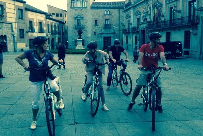 Bike Tour chasing the best Sunset in Madrid - Is $42.06 a fair price?