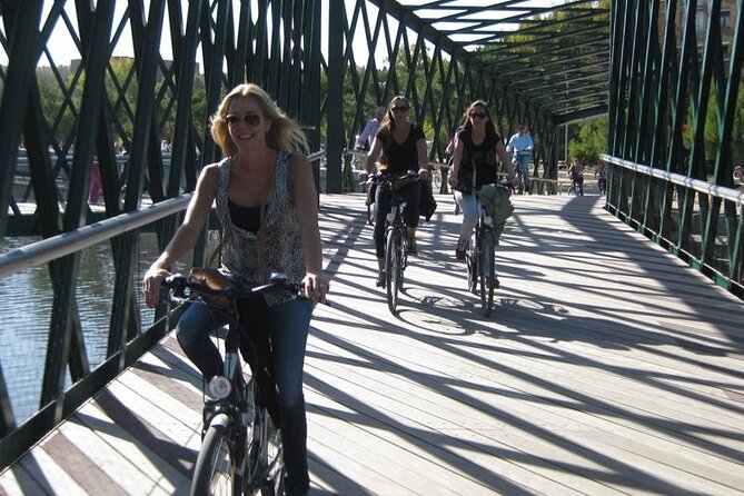 City Bike Rental with Phone Holder and Self Guided Tour - What makes the parks and green areas useful