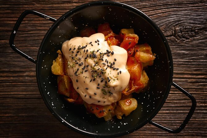 Culinary tour "Tapas & Wines" in Madrid - Four tapas, five drinks, and what you actually receive