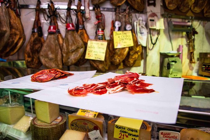 De Mercados: A Neighborhood Market and Food Tour - Why Malasaña makes a good food tour base