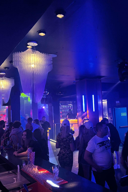 Disco night at Samsara, calle de la Cruz, 7, Madrid - Booking flexibility and the La Cartuja arrangement