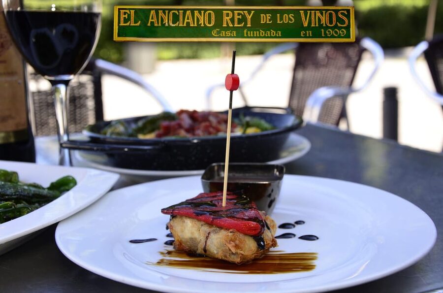 Discover the best "Wines and Tapas in Madrid". - Key points at a glance