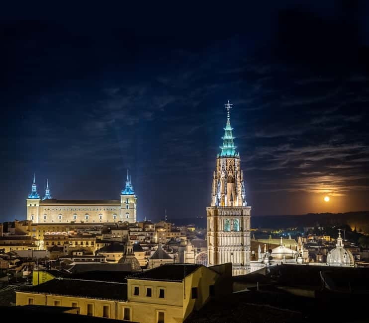 Discover Toledo: from Madrid-Private Tour with Guide&Driver - From Madrid to Toledo in a private vehicle