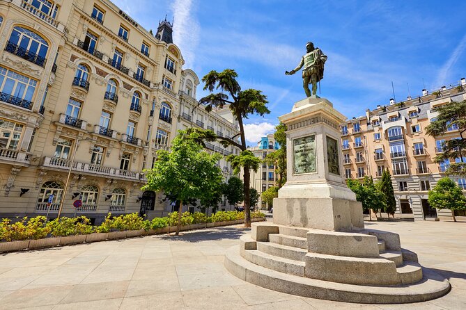 Don Quixote Quest Experience in Madrid - Plaza Mayor sets the tone