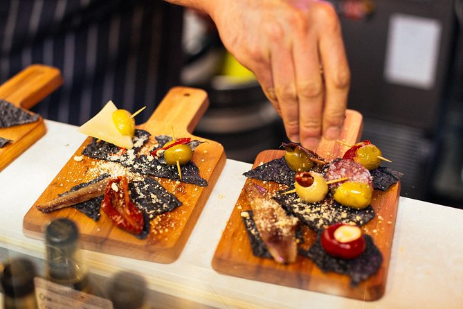 Drinks & Bites in Madrid Private Tour - Why Lavapiés is a good setting for a food tour
