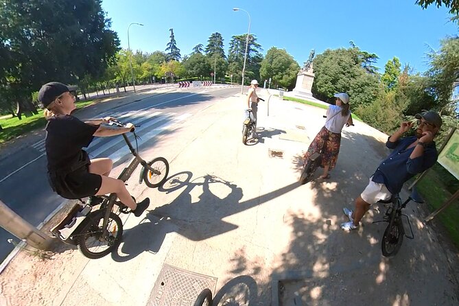 E-Bike Rental in Madrid - What the Bike Adds for Families and Groups