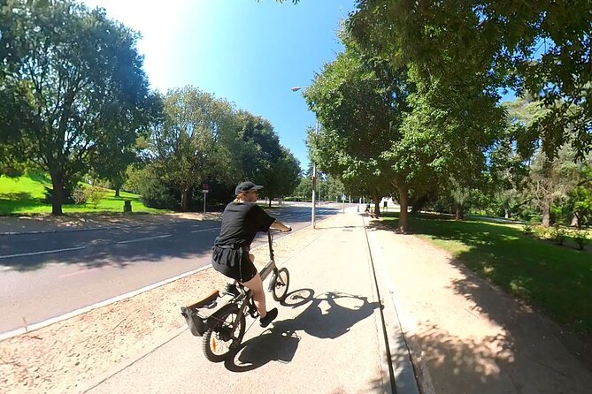 E-Bike Rental in Madrid - Booking Timing and Cancellation Rules