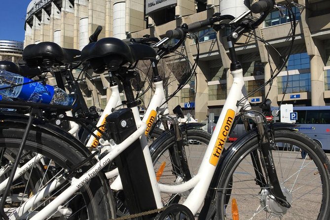 Electric Bike Rental with Phone Holder and Self Guided Tour - What you receive with the rental