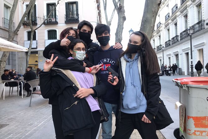 Escape game Madrid, chase the killer - Practical details for an outdoor game
