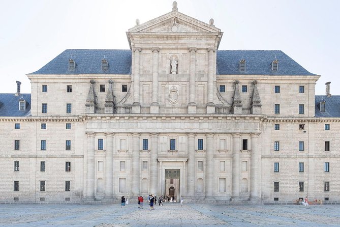 Escorial Monastery and the Valley of the Fallen from Madrid - The royal tombs and Pantheon of Kings