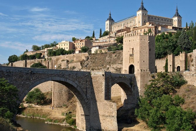Escorial Monastery and Toledo Afternoon Tour - The Madrid lunch pause