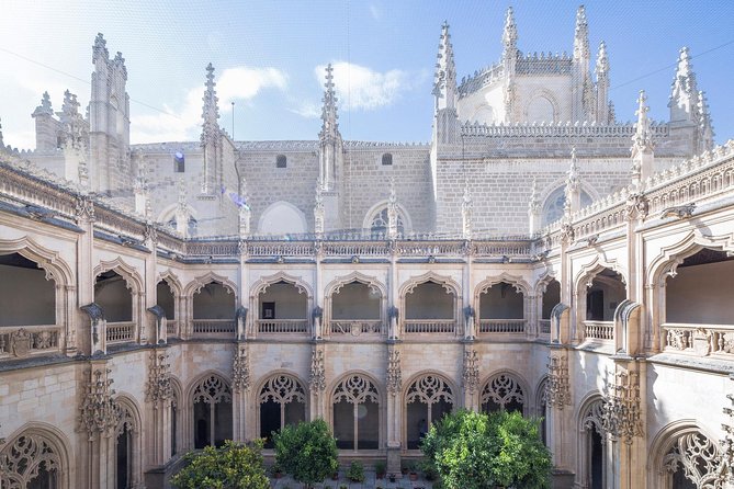 Escorial Monastery and Toledo Afternoon Tour - The bilingual guide question
