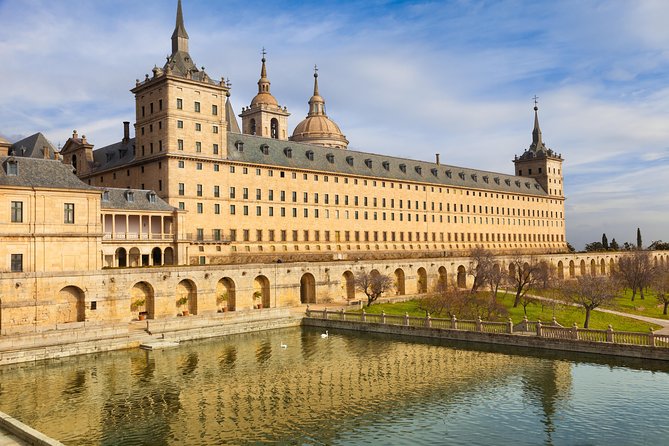Escorial & Valley and Segovia from Madrid - My verdict on value and pace