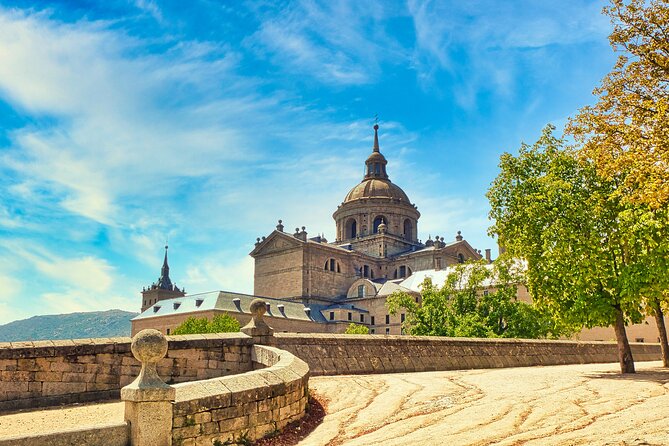 Escorial & Valley Half-Day Morning Tour from Madrid - San Lorenzo de El Escorial: royal power in stone