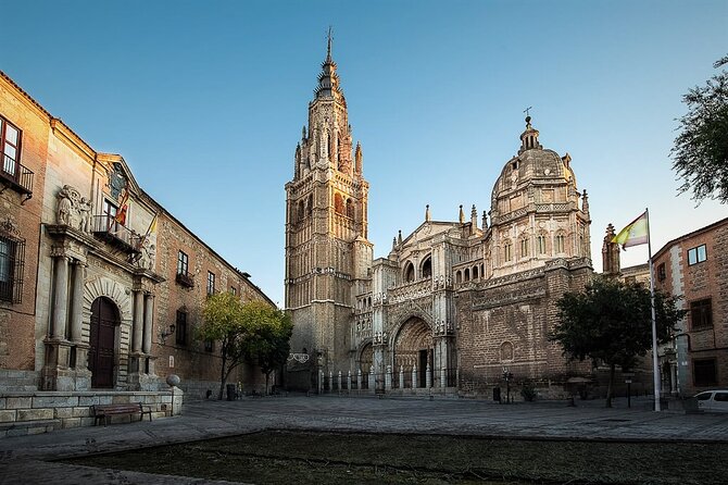 Essence of Toledo: Private Tour with a Local Archaeologist - Roman baths at Plaza de Amador de los Rios