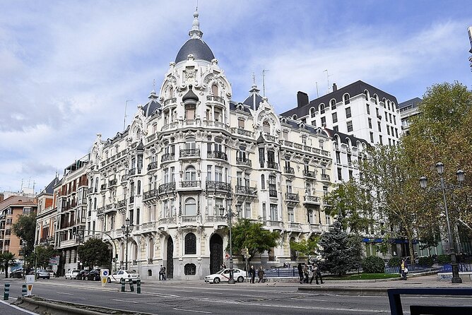 Essential Madrid: Private Walking tour - Plaza Mayor and the Austrias quarter