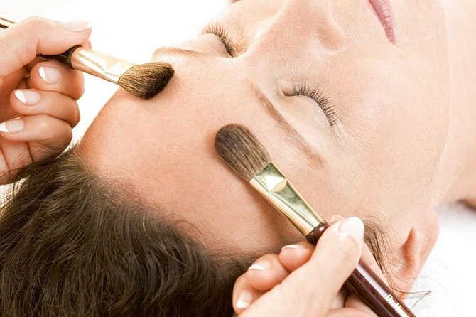 Eternal Youth Facial Treatment - Starting with the detox back and leg massage