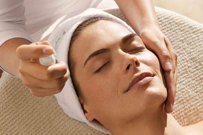 Eternal Youth Facial Treatment - The firming mask and the quieter final minutes