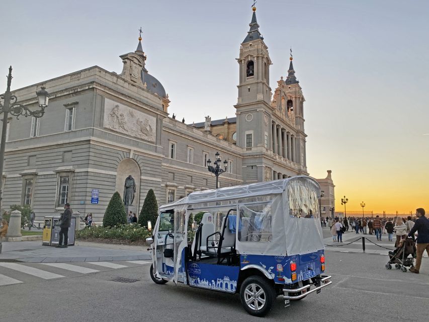 Explore Madrid’s Top Sights on an Electric Tuk-Tuk Tour - Why an electric tuk-tuk works well in central Madrid