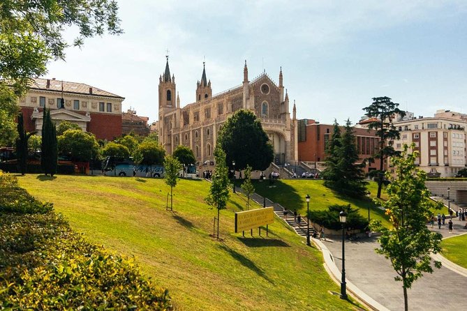 Family Friendly Madrid Private City Tour - The snack and the value of a private guide