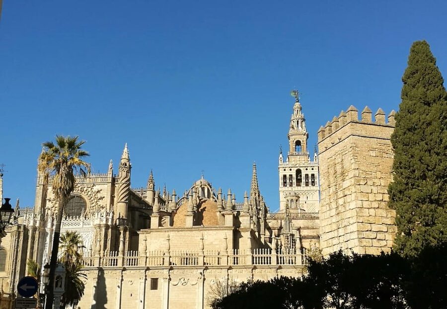 From Madrid: Andalusia in 4 Days and 3 Nights with Tickets - Day one: Madrid to Seville and an evening of Flamenco