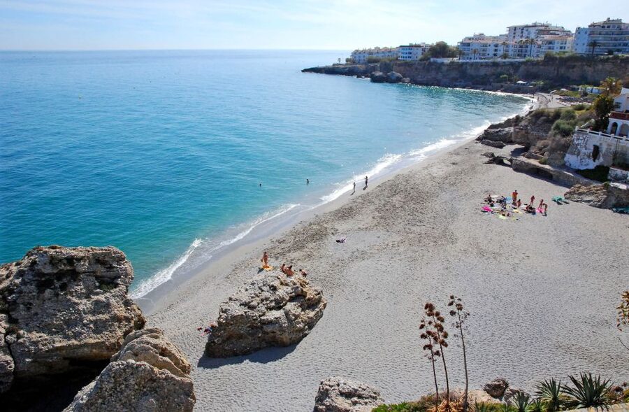 From Madrid: Andalusia with Cordoba and Costa del Sol 6 Days - Hotels, coach travel, and guide support
