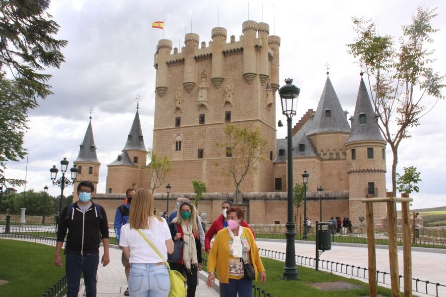 From Madrid: Avila and Segovia Full-Day Tour - Should you book the Ávila and Segovia tour?