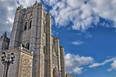 Day Trip to Ávila and Salamanca w/ Guided Tour