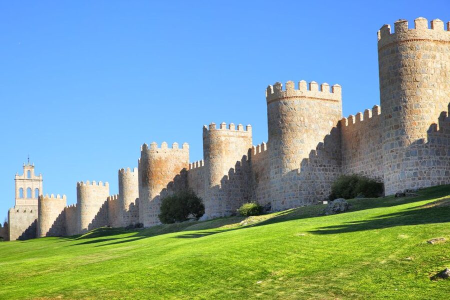 From Madrid: Day Trip to Ávila and Salamanca w/ Guided Tour - Is the timing enough?