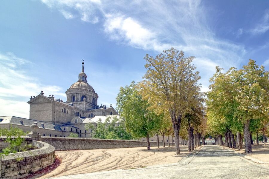 From Madrid: El Escorial and Valley's Basilica Half Day Tour - Key points to know before booking