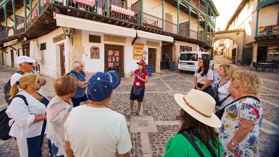 From Madrid: Guided Day Trip to Chinchon, Aranjuez & Toledo - Key points at a glance