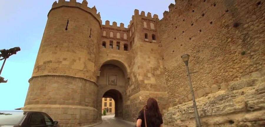 From Madrid: History and Charm of Segovia Full-Day Tour - Walking from Plaza Mayor to the Cathedral