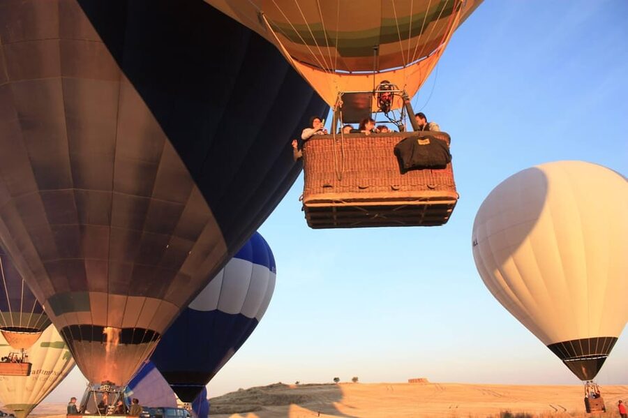 From Madrid: Hot Air Balloon over Segovia with Transfer - Should you book the Segovia balloon flight?