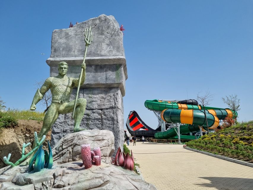 From Madrid: Parque Warner Beach Water Park & Transport - What you can do inside the water park